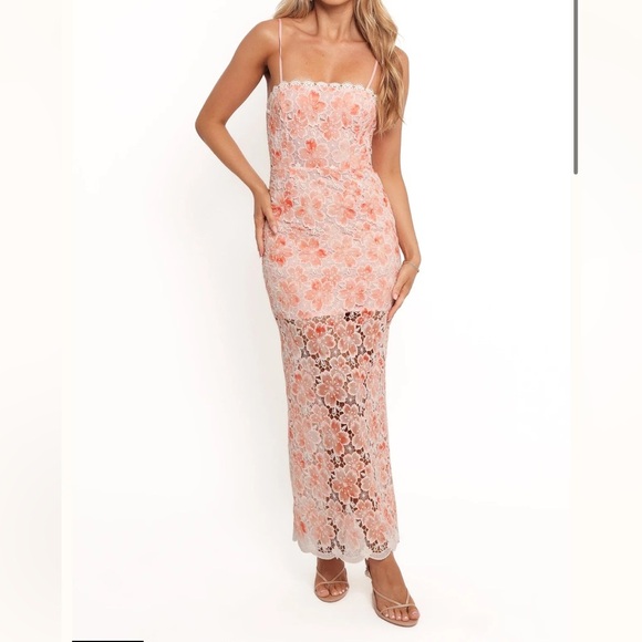 Petal & Pup Dresses & Skirts - Petal & Pup Novie Maxi Dress Size S